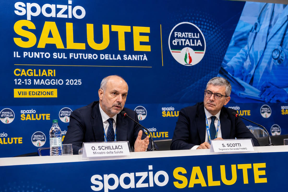 Case di comunità, il governo riscopre i medici di famiglia: dopo mesi di scontri si cerca di evitare le “cattedrali nel deserto”
