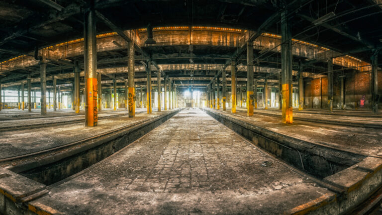 Fondo di contrasto alla deindustrializzazione 2026: fino a 300.000 euro per le imprese manifatturiere di Lazio e Marche