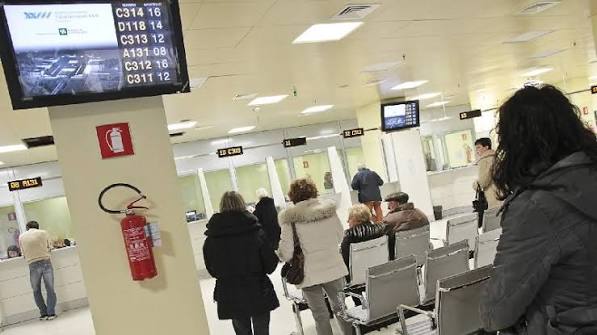 Liste d’attesa, Agenas: oltre 1,6 milioni di prestazioni in più nei tempi, ma restano 2,8 milioni di ritardi. Migliorano urgenze e diagnostica, persistono forti divari tra le Regioni