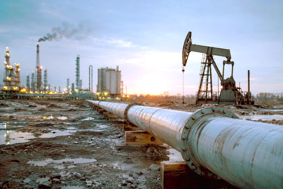 Petrolio oltre i 100 dollari: il conflitto si allarga e l'Europa torna a pagare il conto dell'instabilità... soprattutto l'Italia (s)governata da Giorgia Meloni