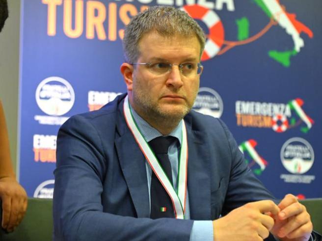 Fidanza: Italia favorevole alla proposta spagnola sul debito comune europeo 'Ingiusto l'attacco dei Paesi frugali ai fondi di coesione'