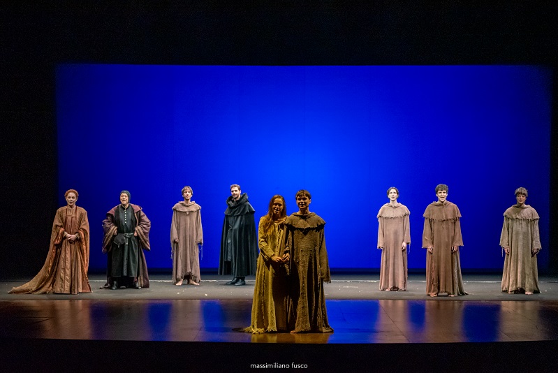 Fratello Sole, Sorella Luna: la ribellione necessaria e la rivoluzione gentile di Francesco, torna a parlare al presente a Teatro, “La povertà come libertà ”