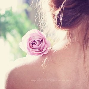 eppursimuove_pink